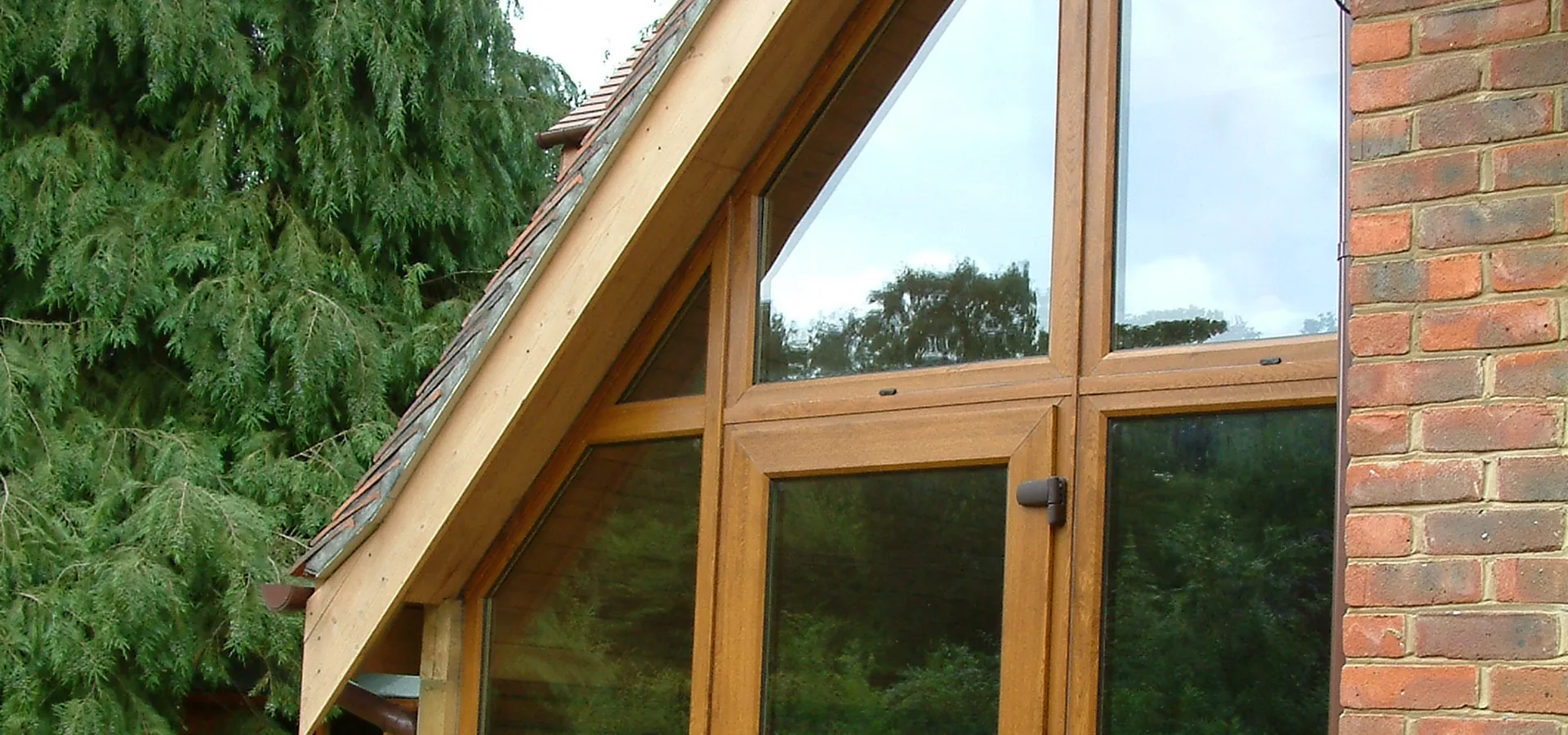 Bow Windows Merton